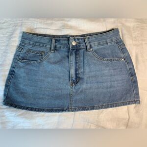 Cute Jean skirt